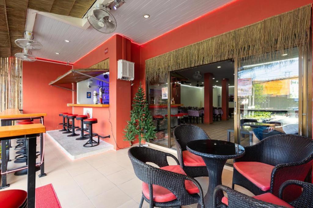 Lucky Buako Hotel Patong מראה חיצוני תמונה